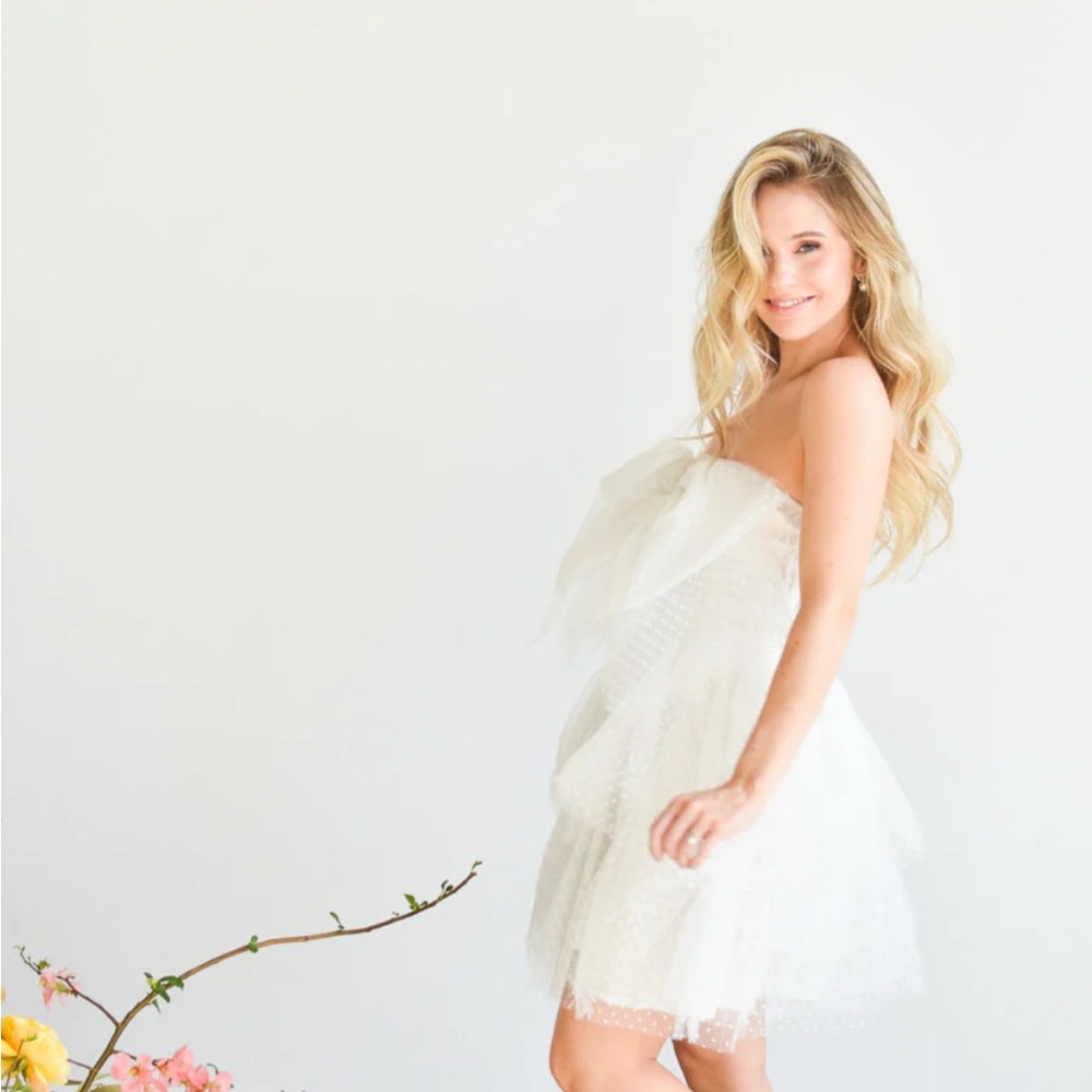 Selfie Leslie White Bow-Front Tulle Layered Mini Dress with tiny dot pattern